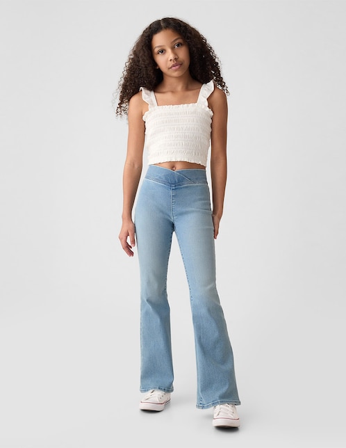 Jeans flare lavado claro para niña