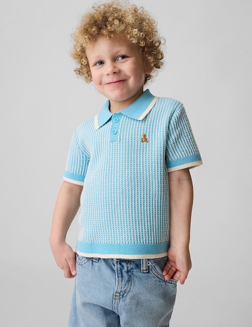 Playera tipo polo de algodón para niño
