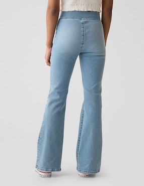 Jeans flare lavado claro para niña