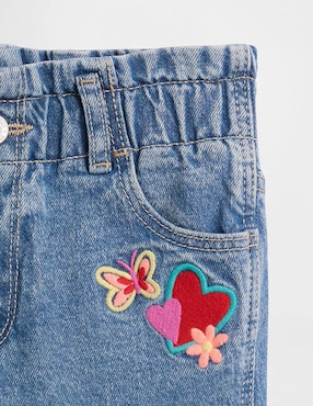 Jeans slim lavado claro para niña