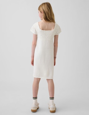 Vestido manga caída para niña