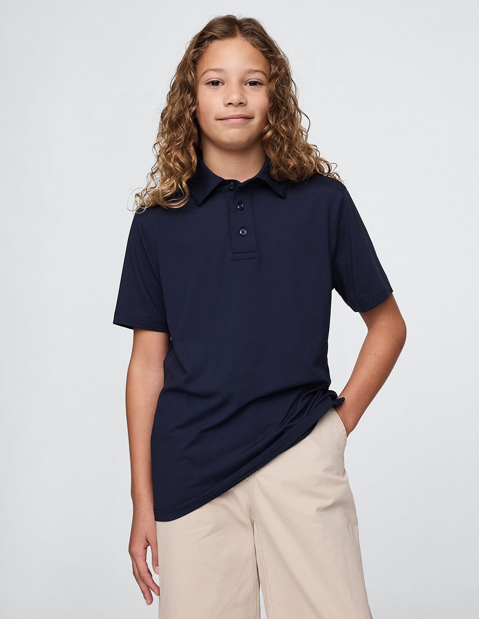 Playera tipo polo para niño