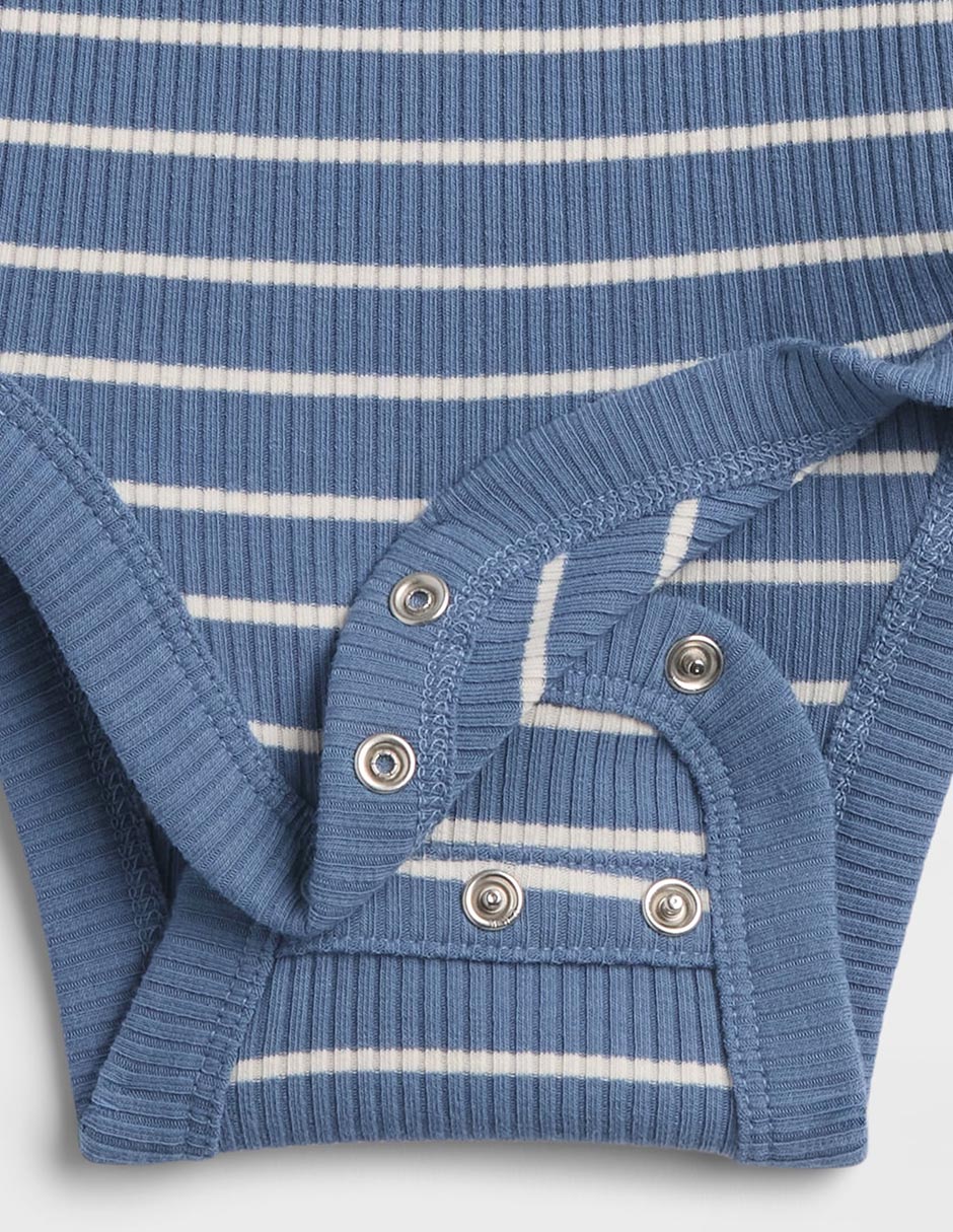 Conjunto de algodón para niño 4