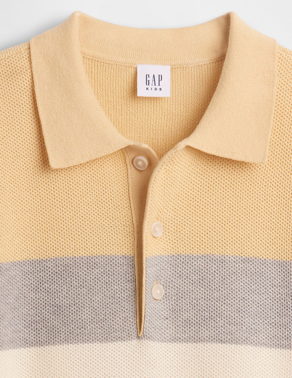 Playera tipo polo de algodón para niño